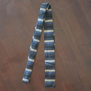 Vintage 1970s Blue Striped SKINNY square Tie 1.75 X 55"
